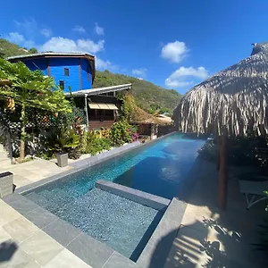  Villa Maharepa Lodges